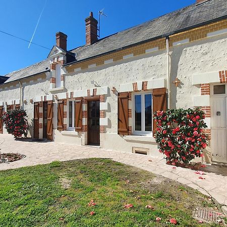 Les Camelias Selles-sur-Cher Exterior foto